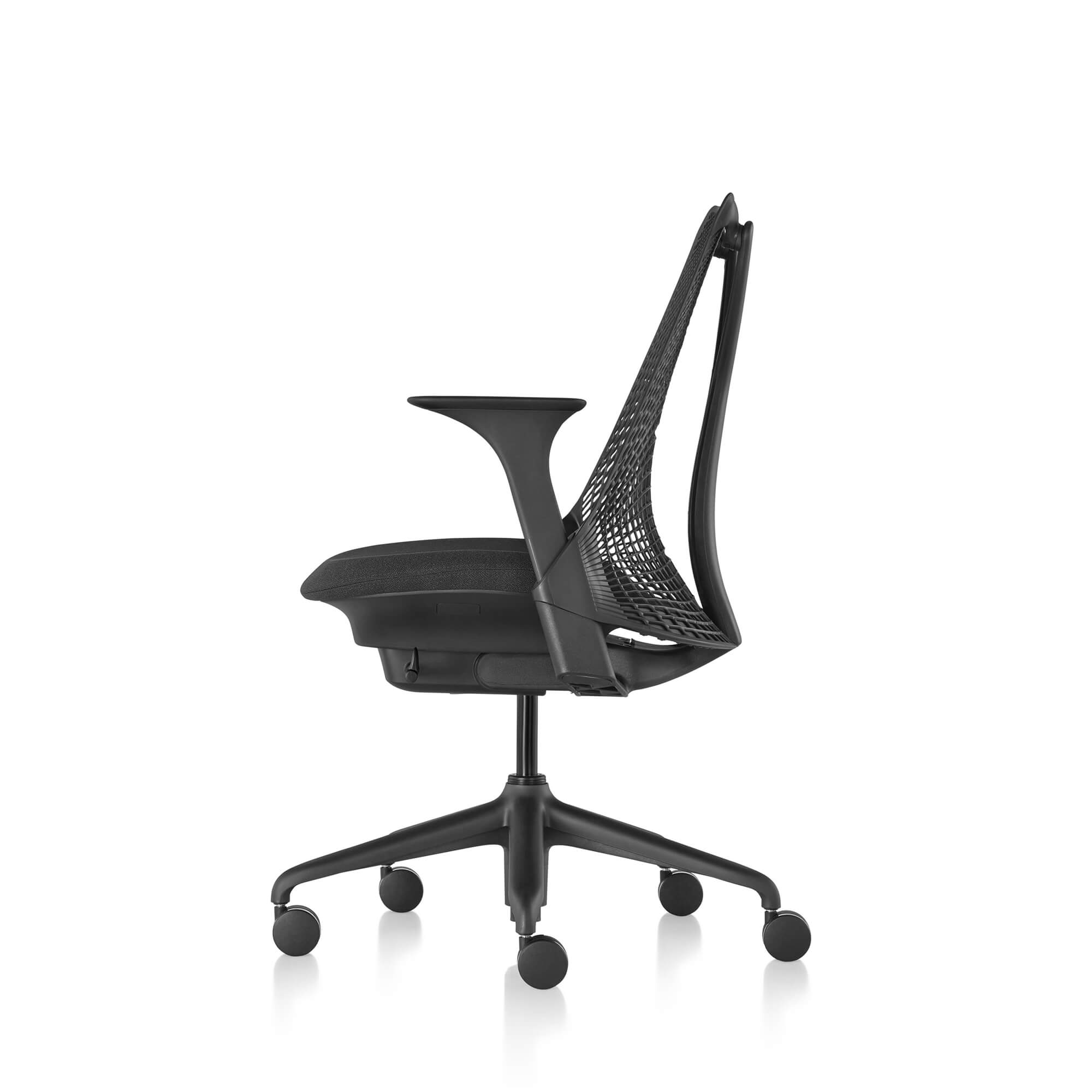 herman-miller-sayle-chair-side-view-left